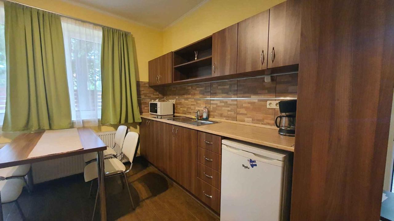Apartment In Siofok/Balaton 19745 Balatonszabadi Fürdőtelep Dış mekan fotoğraf